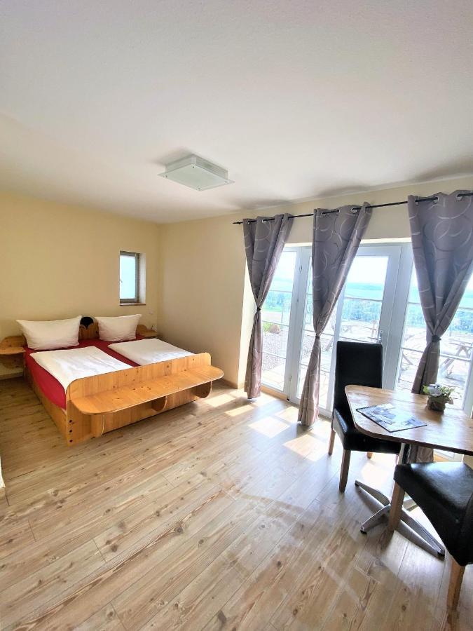 Pension Bella Vista - Winzerhof Golk Meissen Bagian luar foto